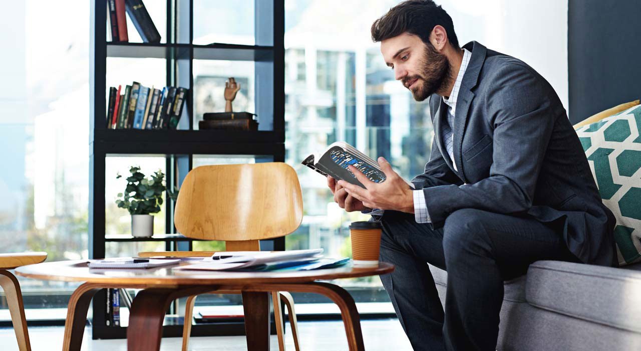 Dicas de leitura para quem pretende abrir o próprio negócio